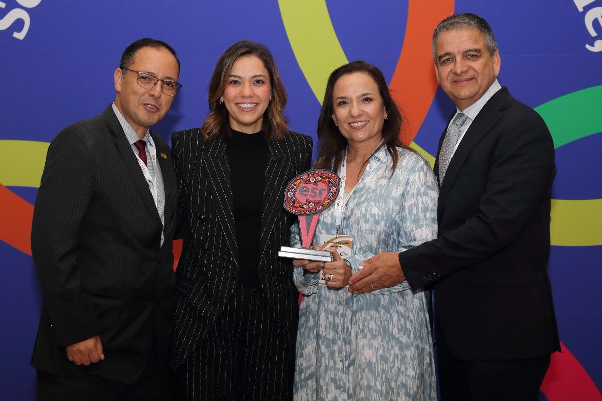 Central Informativa TV (@centralinfotv) on Twitter photo 🏆Cemefi entrega el Distintivo ESR a 1,390 micro, pequeñas y medianas empresas 
➡️ centralinformativa.tv/?p=106510 🏆Cemefi entrega el Distintivo ESR a 1,390 micro, pequeñas y medianas empresas 
➡️ centralinformativa.tv/?p=106510