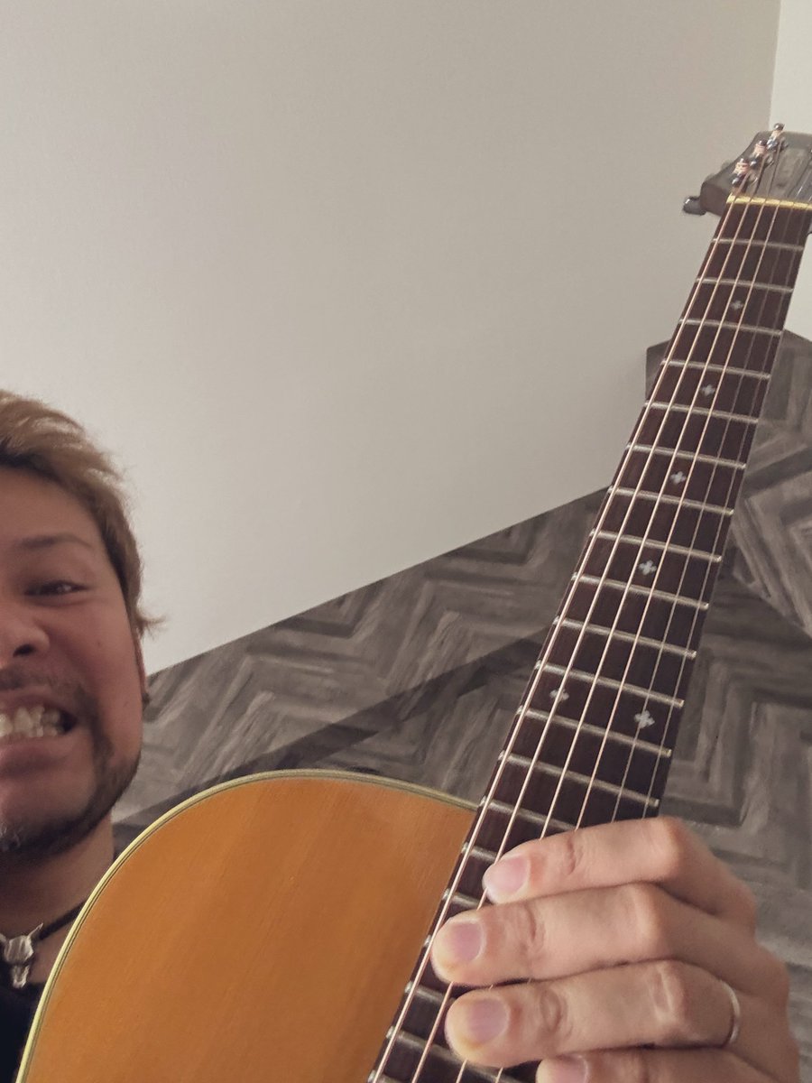 今夜19時からです！

たっぷりとメタリカの曲をアコースティックで弾き語ります！

Kirzの快気祝い、そしてHATTALLICAの復活に向けて盛り上げたい🤘🤘

六本木/乃木坂Metal Master Tokyoでお待ちしてます！！

#hattallica
#ハッタリカ