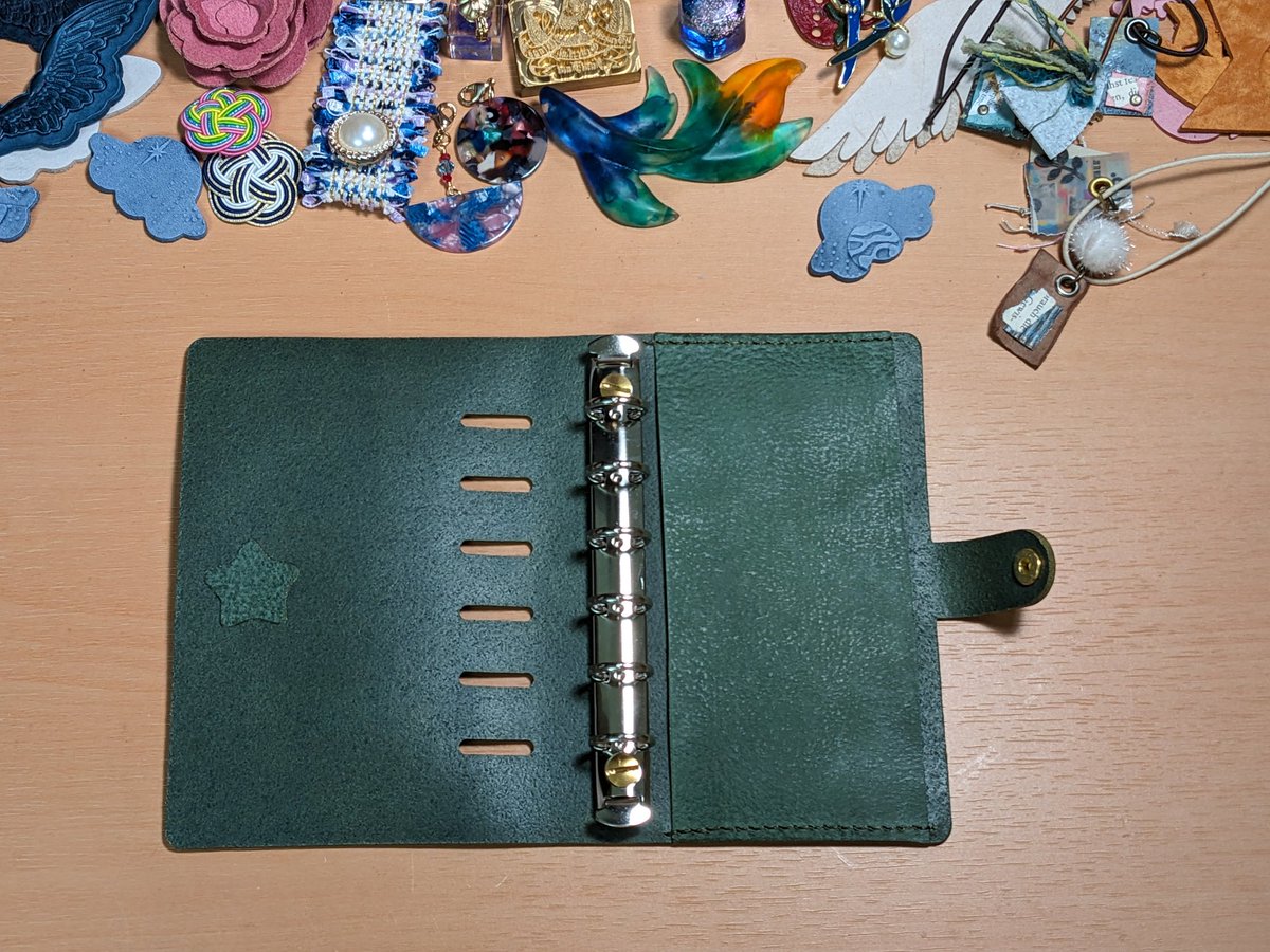 SOURIRE(スーリール)🌹11/26-12/2銀座三越 (@SOURIRE_glass) / Posts / X