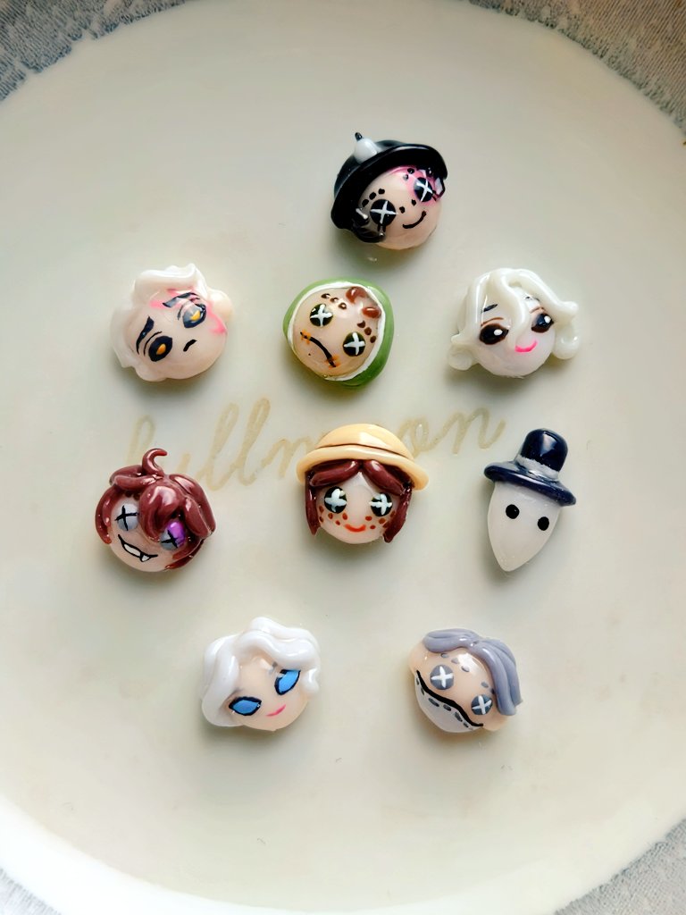 #第五人格 #第五人格ネイル
#IdentityV #推しネイル #キャラネイル

ちょくちょく作ってた第五キャラのネイルパーツ✨💕まだ少ないけど写真に可愛くとってみたっ💖