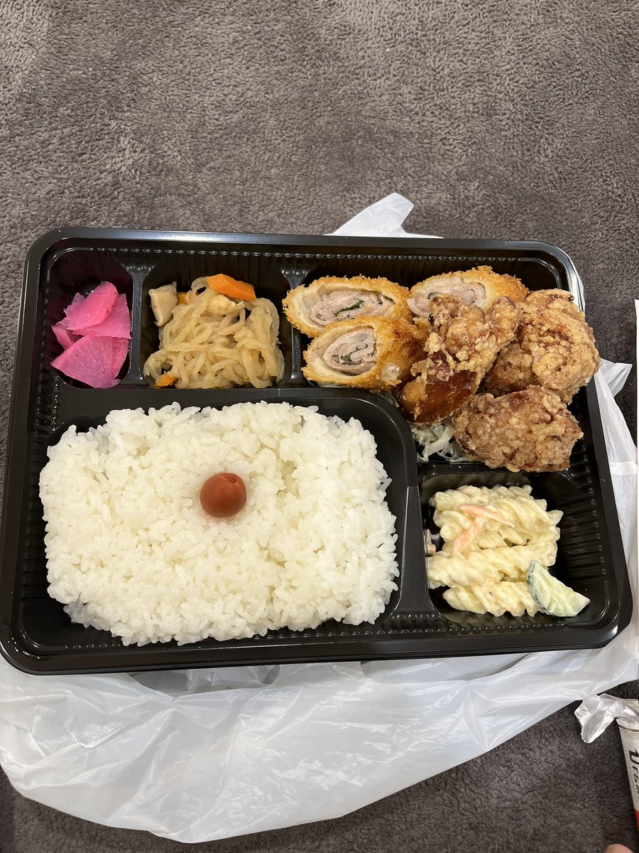 粛々とデリカチャオ