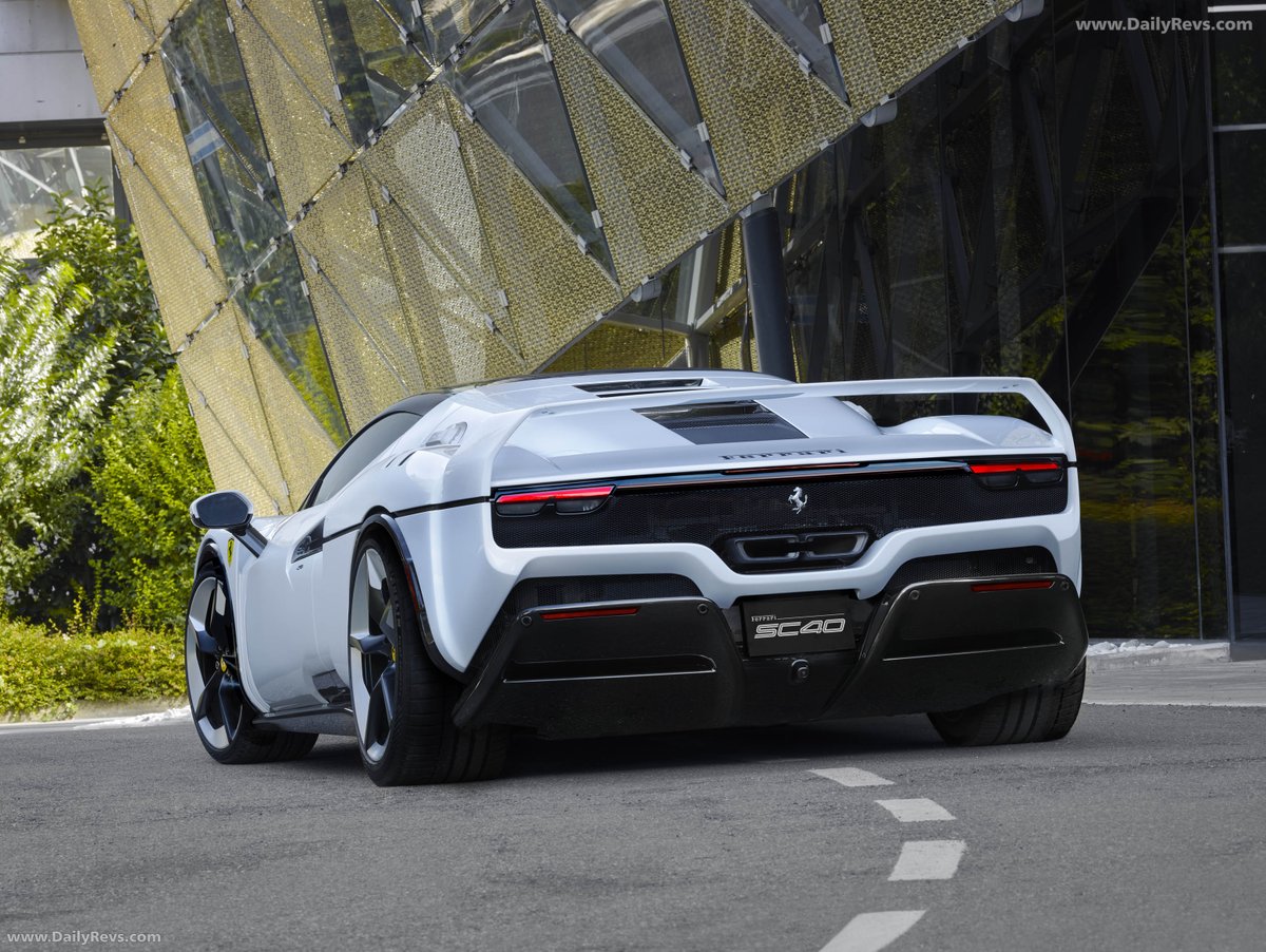 dailyrevs's tweet image. 2026 Ferrari SC40 | DailyRevs

One-off “2026 Ferrari SC40” pays tribute to the legendary F40 with modern precision.

#ferrari #ferrarisc40 #SC40 #dailyrevs #supercarsaturdays #ferrarif40