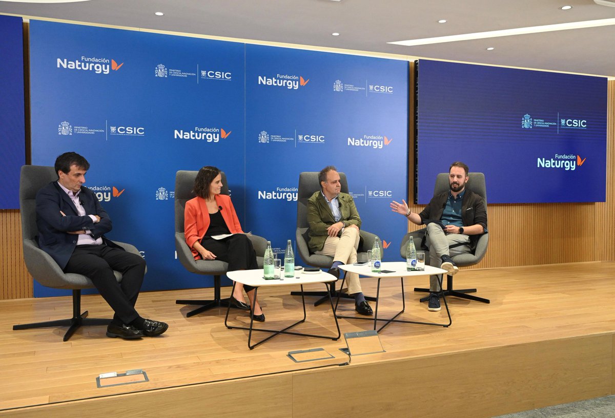 Hace unos días tuve el honor de participar en el encuentro ‘Investigación e innovación en el sector de la energía’, organizado por <a href="/NaturgyFnd/">Fundación Naturgy</a> y <a href="/csic/">CSIC</a>. 

Esto es lo que se habló allí 👇👇
csic.es/es/actualidad-…