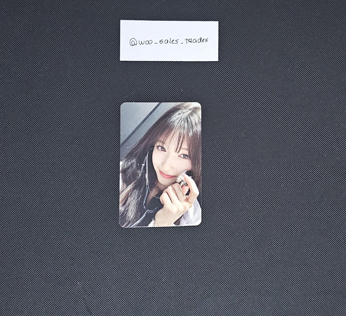 EvaKookie_'s tweet photo. Heyo loves!

I'm selling this photocard and album of IVE!🫶🏻

If you're interested just dm me~🥰

(Proofs on ig: @ woo_sales_trades https://t.co/dv2JGc3o1D