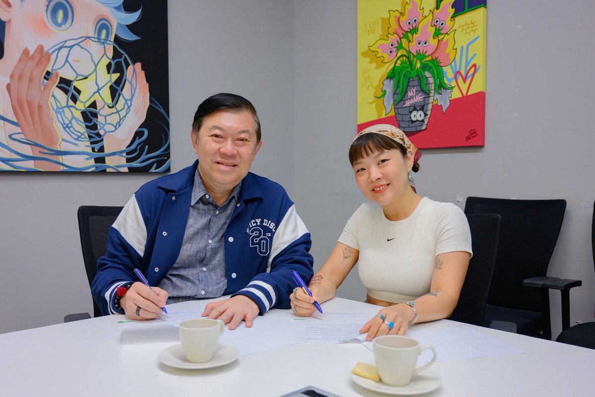 ขอต้อนรับ “ลุลา” สู่ครอบครัว SPICYDISC ♥️

👀 เตรียมฟังเสียงที่คุณคิดถึง พร้อมโปรเจกต์พิเศษ…เร็ว ๆ นี้ ✨

#LULA
#SPICYDISC