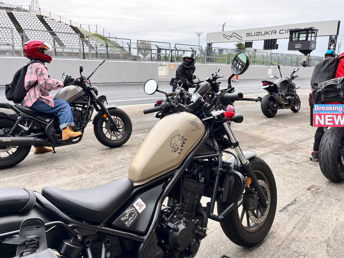 marublack13's tweet photo. 満足したので早めに退散しましたが、とても楽しかった🏍️ https://t.co/2rfizNANzl