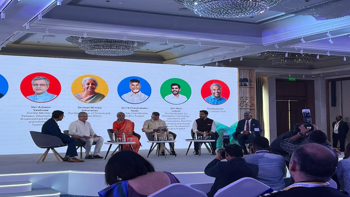 TechStoryin's tweet image. 🎯 $15 B investment: Google’s AI hub in Visakhapatnam is India’s tech next frontier

#AI #DataCentre #IndiaTech