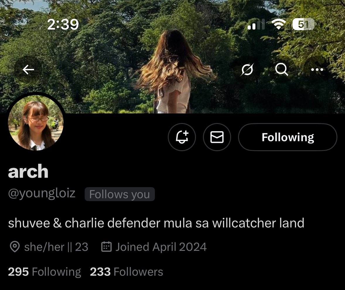 as_traeia's tweet photo. 💈exposing thread of @youngloiz n friends or I don’t know kung solo/group scam ‘to, whatever fuck all scammers. 

Help me spread this y’all, I got scammed by @youngloiz and friends (?) I lost my 20k+ dahil sa kaputanginahan ng mga taong ‘yan. 

@X #scammers 

neways, 🧵: https://t.co/7BHRky1Od2
