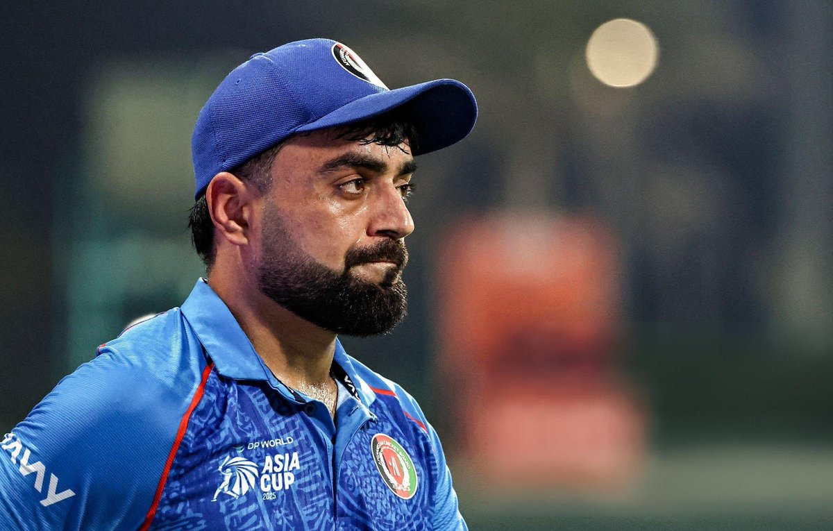 Played Cricket in Pakistan in his Childhood, took advantage of the facilities in Pakistan and now showing his true colours.

- NAMAKHARAM FOR A REASON.