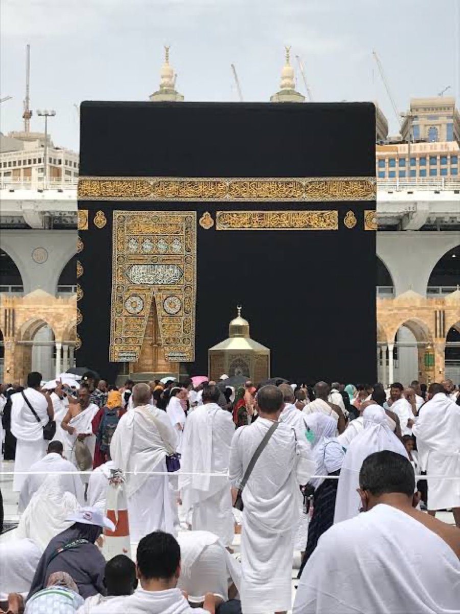 The_Umdazz's tweet image. Dear reader
May we be fortunate enough to visit kaaba very soon 🙏.
Can I get an AMEEN ?