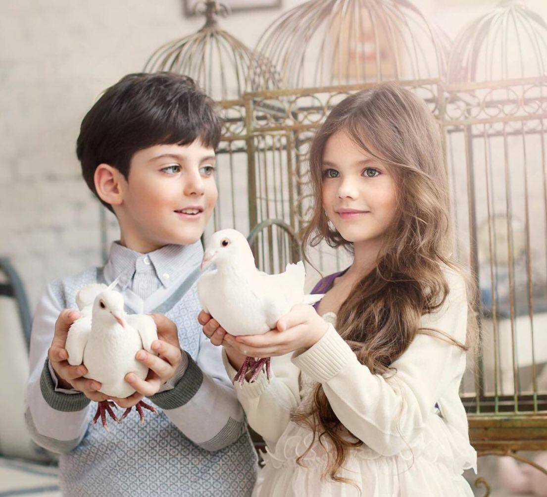 _i_tti's tweet image. إن العطاء ليس مالاً فقط
وإنما نحفظ ماء الوجوه 
ونُطيِبُ الخواطر
ونُراعي الكلمات 

 فإن إراقة ماء وجه إنسان 
كإراقة دمه."                   
 #صباح_الخير