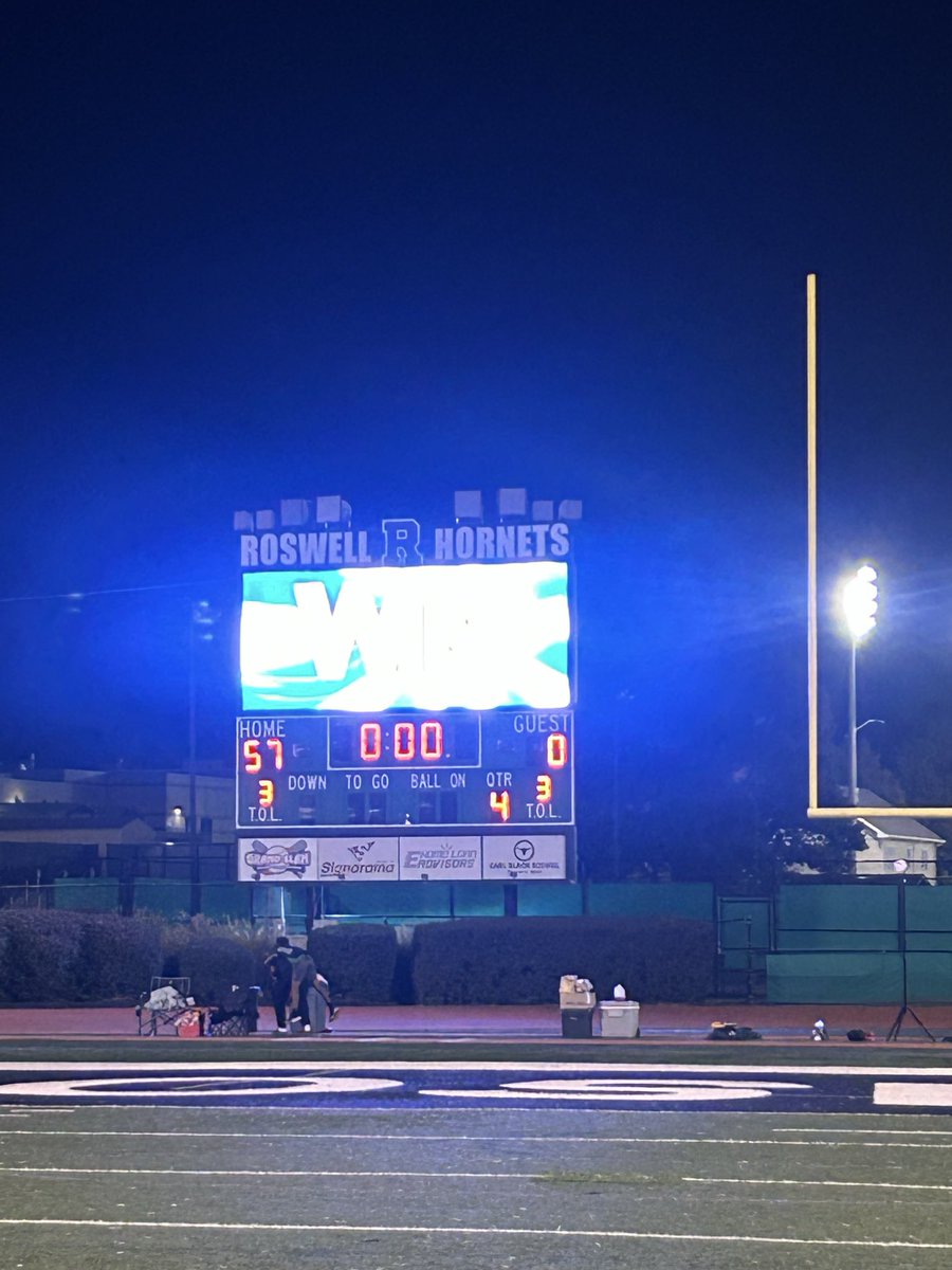Roswell_FB's tweet image. #Team76 defends #TheNest with a 57-0 WIN against Lanier!

#WIN
#RoswellStrong