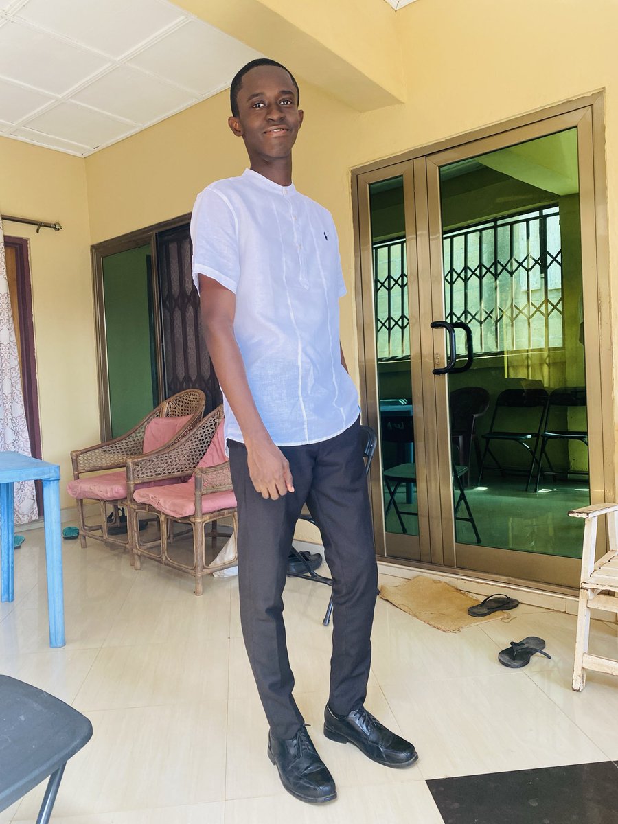 iztori's tweet image. I couldn’t even get the chance to say goodbye 😔 he was 25. This is my kind respectful brother,Michael Eshun, until we meet again…😭😭😭😭