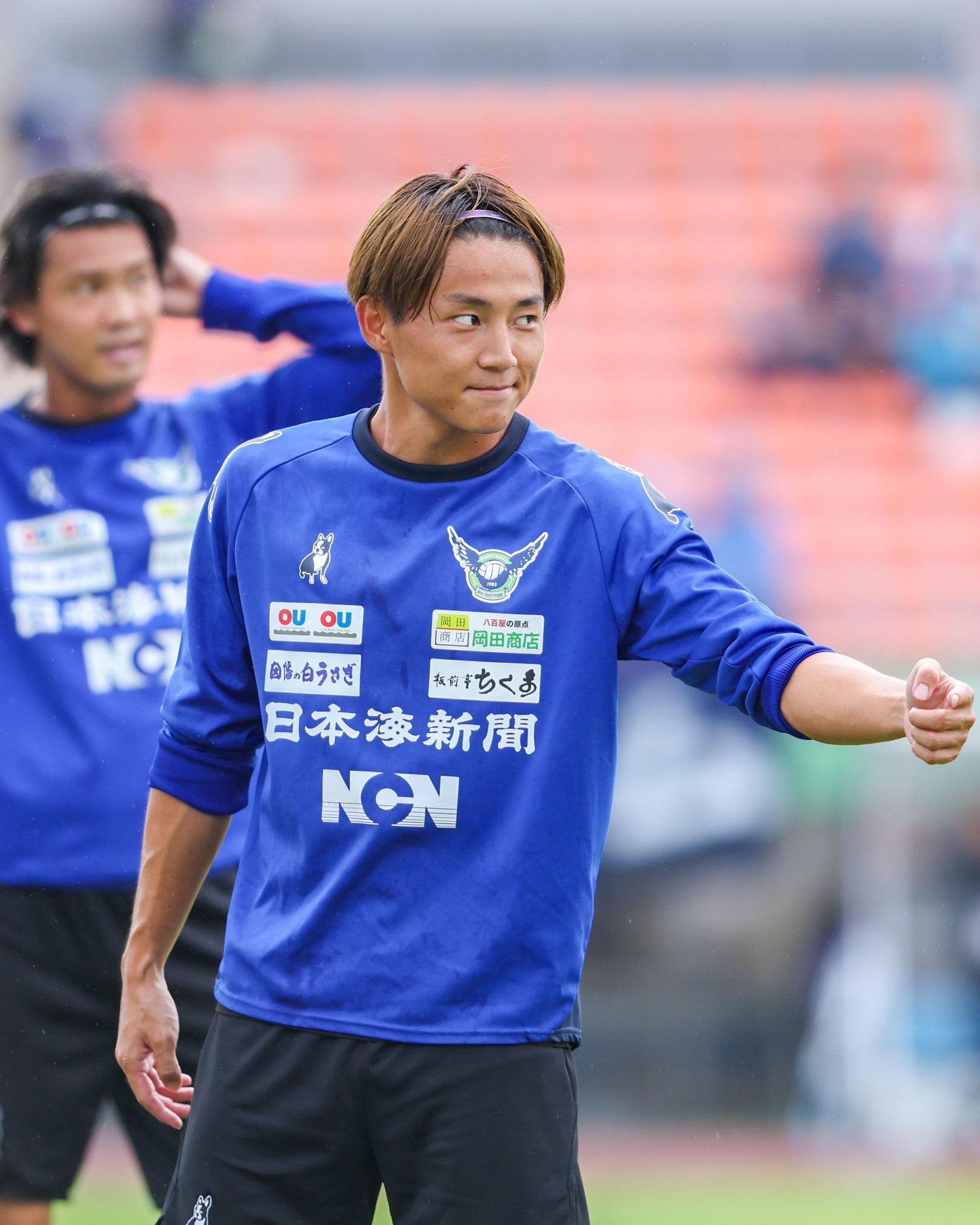 棚田遼選手 ユニフォーム サンフレッチェ広島が新ユニホームを発表。会見には川村拓夢