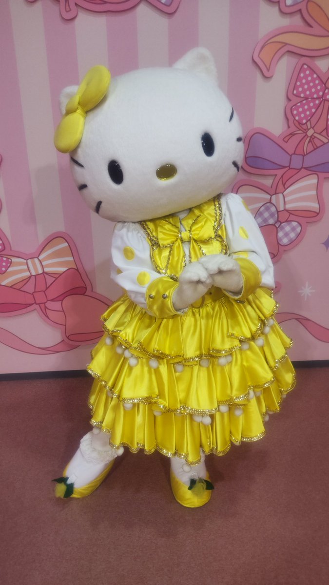 ずっと会いたかったミミィちゃんに会えて嬉しかった😭😭😭
ミミィちゃんのポーズ可愛いすぎる➰😘✨💕
ファンスタジオ最高⤴️😆🪩
#ハーモニーランド
#ハローミミィ
#キャラクターグリーティングファンスタジオ