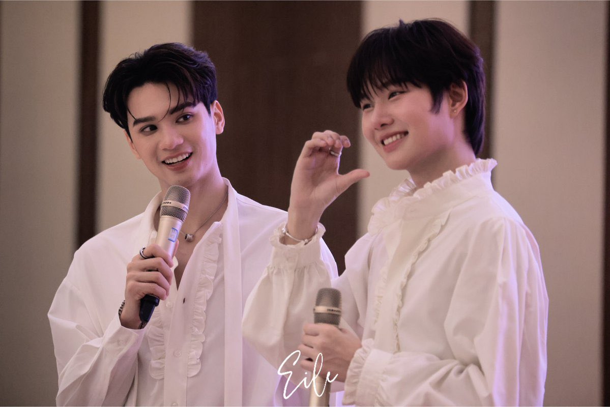 chayaping01's tweet image. เอาแบบตัดฟีลเตอร์สาววายออกเลยนะ เคมีเก่งน้ำปิงคือไม่ธรรมดา แค่มองตาทำสาววายคันหัวทั้งแผ่นดิน มวลความรักฟุ้งมากกกกก
#KengNamPingFSinShanghai