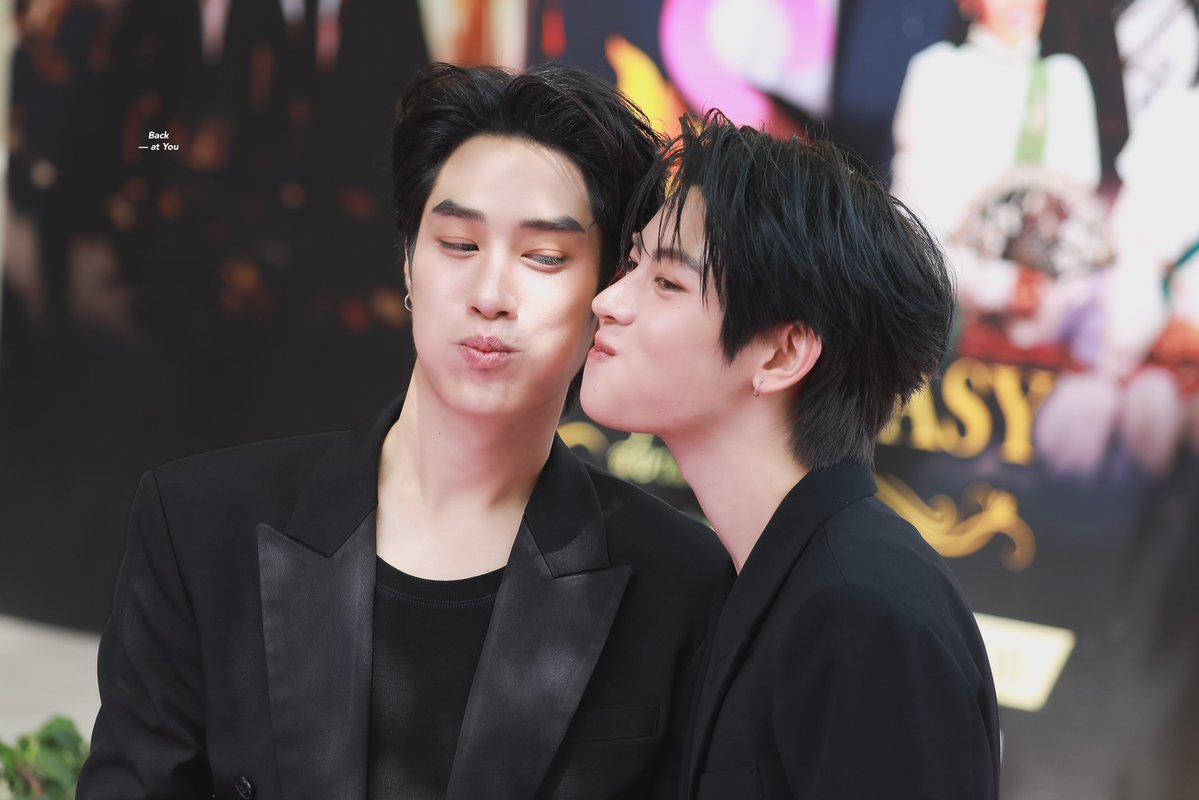 backattyou's tweet image. 101825
— #TheViralHitsxDMD
จุ่มแก้มที่น่ารักที่สุดในโลก 💖🩵🤍
꒷˳ ♪ ‿ ★⸝⸝
#TleFisrtone #เติ้ลเฟิร์สวัน
⦂ #backattyoupic