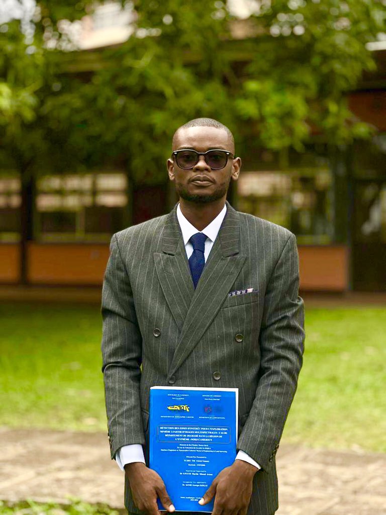 Soutenance de l’étudiant Tchio Tse  Ulrich Vianney de l’Ecole Nationale Supérieure des Travaux Publics, filière Topographie et Cadastre jeudi 16 octobre 2025. 

Président du jury : Pr Mbessa Michel 
Examinateur : Dr Limaleba Roger Blaise
Rapporteur: Dr Gweth 

Mention : Très Bien