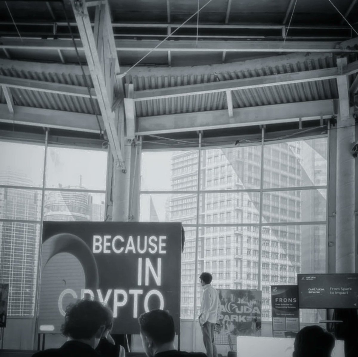 DaemonProtocol's tweet image. Recap of yesterday's event held by @SuperteamINDO & @kemkomdigi
At @GanaraArtSpace , showcasing daemon protocol.
Thanks for providing a platform for Indonesian developers to go global..