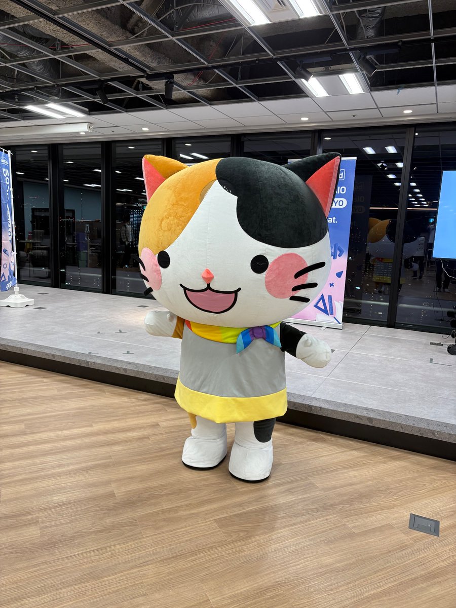 これから集合写真にゃ！

#devio2025