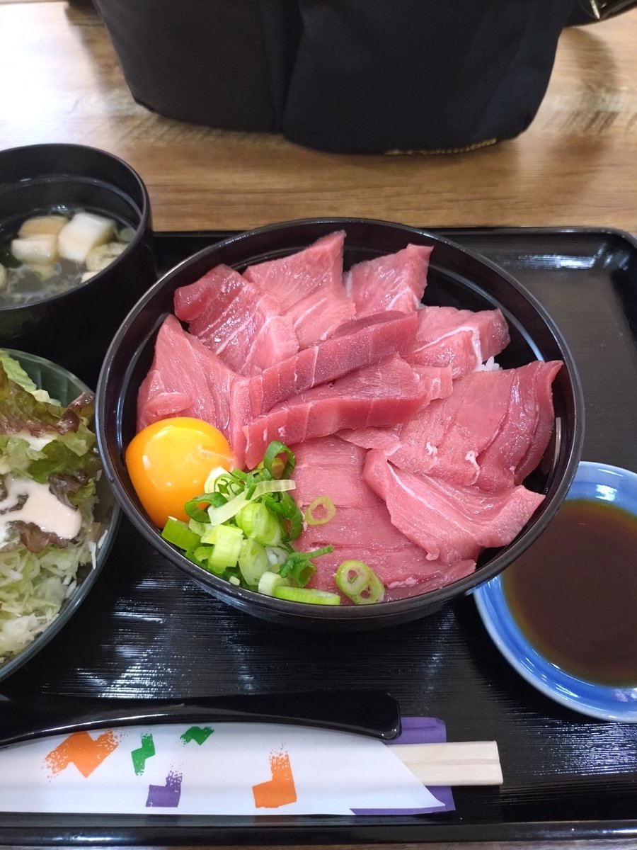 funkfunkfunk3's tweet image. 今日のランチ マグロ丼😋朝ごはんを抜いて 11時に入店