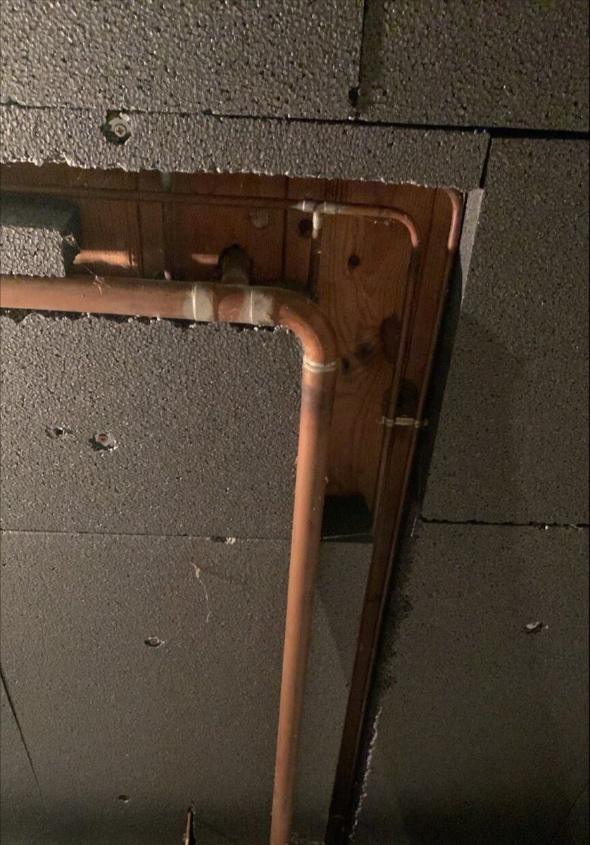 NosArtisansODT's tweet image. #nosartisansontdutalent 
car même le Samedi, l&apos;#isolation a 1€ ne se relâche pas !
#DPE #RGE #immobilier #arnaques