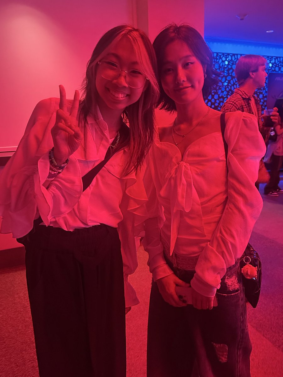 LanoExe's tweet image. JUST MET 39DAPH I WILL SOB 🥹💗 love her content sm