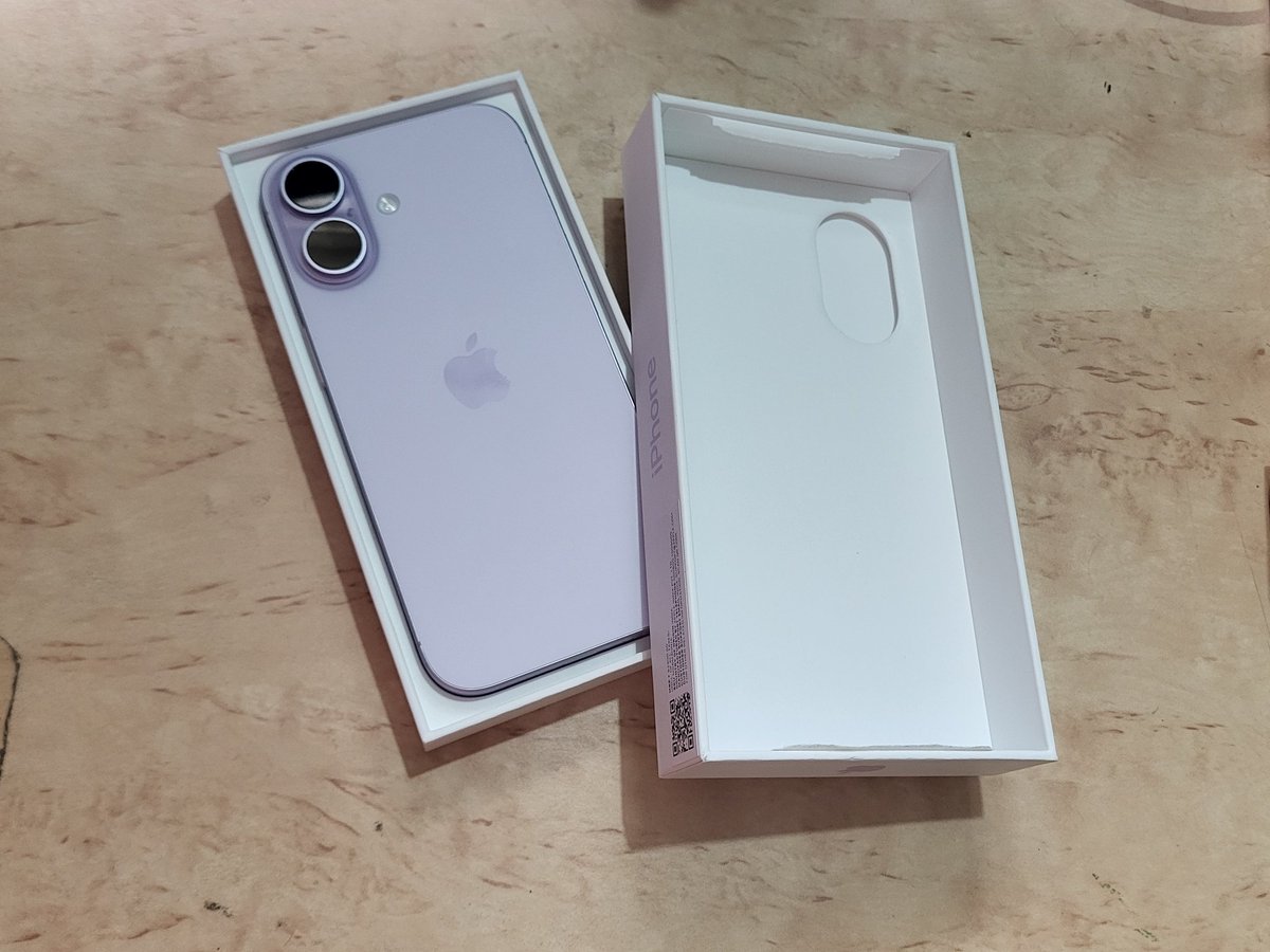 Gifted myself my first iPhone this Diwali :)