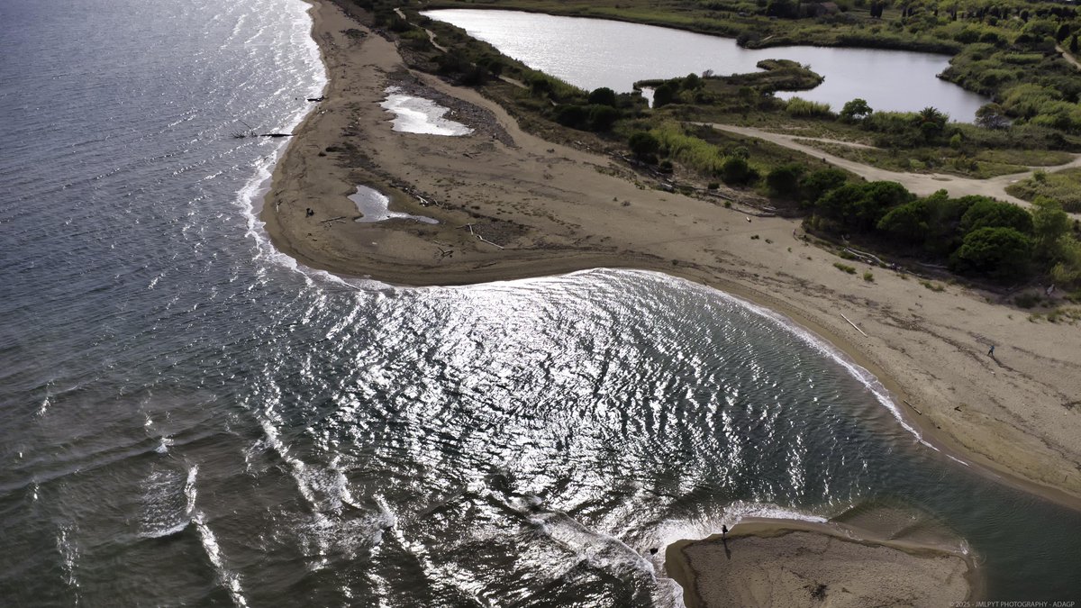 jmlpyt's tweet image. Estuaire de l’Argens à Fréjus au niveau de la base nature.
DJI mini 4K
Bientôt sur ma galerie #gettyimages
Mon logiciel de retouche photographique : Luminar Neo, obtenez des réduction allant jusqu'a 80% en suivant ce lien skylum.evyy.net/c/249213/21161… et 10 Euros supplémentaire avec…