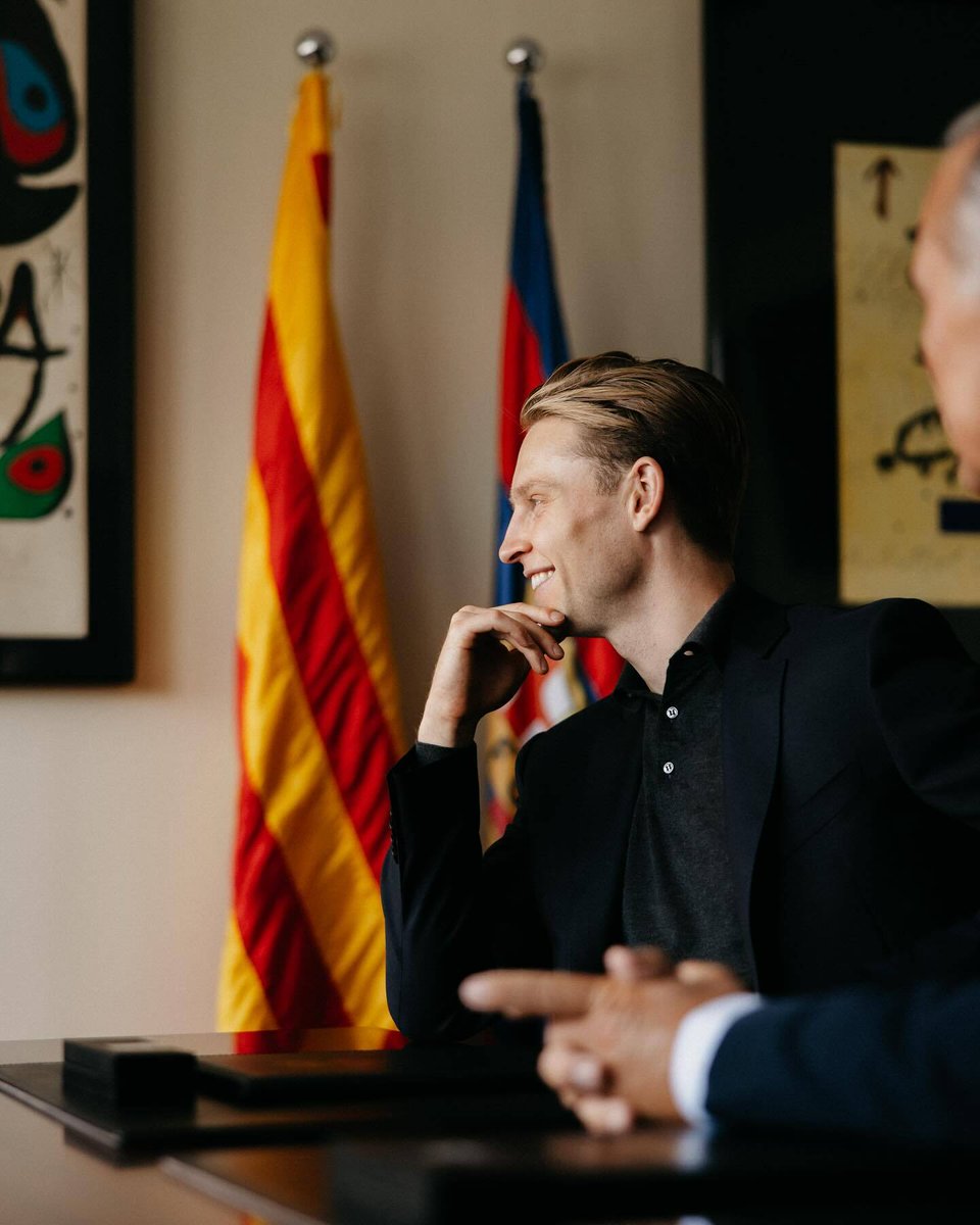 🔵🔴 ¡Nos quedamos con nuestro holandés! Frenkie de Jong firma hasta 2029. ¿Crees que es la pieza clave para el futuro del Barça?

#Barca