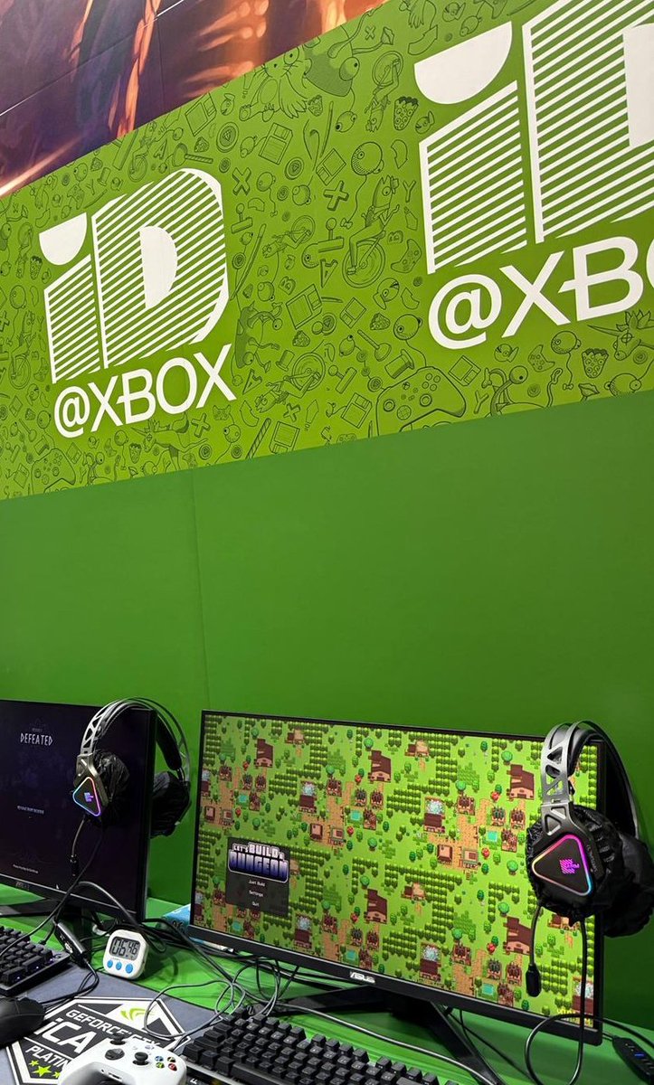 SpringloadedDev's tweet image. Stop by the @ID_Xbox booth at @gamescomasia today to check out Let's Build a Dungeon!