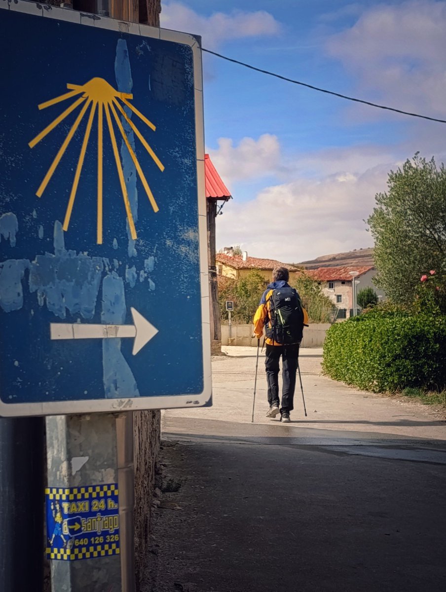Hoy está muy claro el lugar donde nos encontramos, pero lo curioso de hoy, es que el nombre de la población se repite en muestra provincia en varias ocasiones, por eso,  hoy nos encontramos en Espinosa......