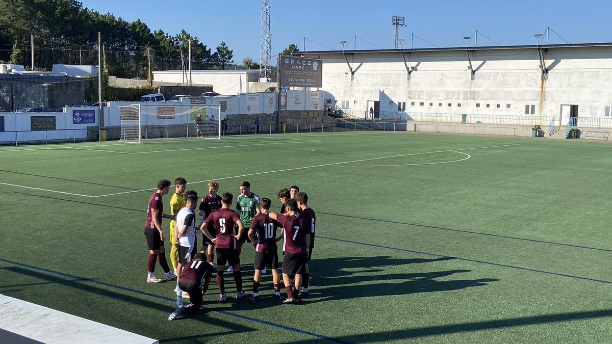 Simon Goodey (@simongoodey) on Twitter photo We keep moving forward every week, what a fantastic group of players we have. Poco a poco, estamos mejorando cada día y semana para ser mejor! <a href="/cantpicheleira/">Canteira Picheleira</a> <a href="/SD_Compostela/">S.D. Compostela</a> We keep moving forward every week, what a fantastic group of players we have. Poco a poco, estamos mejorando cada día y semana para ser mejor! <a href="/cantpicheleira/">Canteira Picheleira</a> <a href="/SD_Compostela/">S.D. Compostela</a>