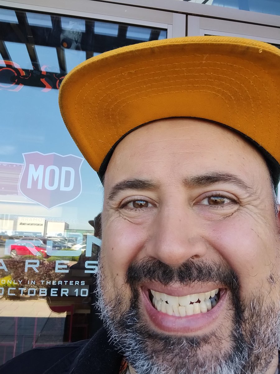 DannyOcchipinti's tweet image. Me looking amber at MOD pizza 🍕 today!!  A highschool friend is holding another fundraiser here!!  But I have no more cash for this month to go to it if it&apos;s held in the last half of this month of October.  

I eat my panini sandwiches here daily! #modpizza