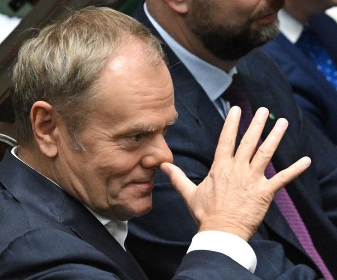 Najpierw pajacowanie u Powiatowego, potem granie na nosie rolnikom… Kimkolwiek jest ten Morell dyktatuska, wczoraj źle dobrał dawki