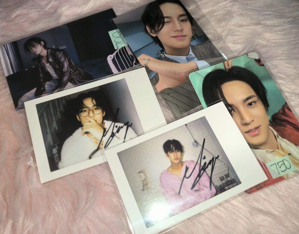 jellyistic's tweet photo. WTS LFB SEVENTEEN

💵 2,800 (see alt for pb)
🩷 mop: gcash/maya/paypal
🩵 mod: j&amp;t/flash/dhl
📅 dop: prio payo/24 hrs ; 1k DP, bal 3 days 
✨ Reply/DM

🏷️ svt weverse dream moment dream japan pob kyocera dome fml carat sparks mingyu waves pola polaroid https://t.co/dL6dya1qWR