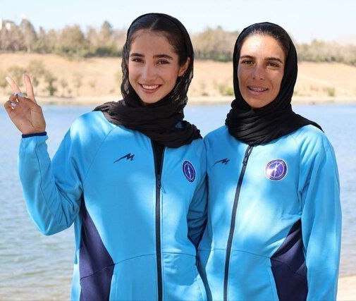 n_baratii's tweet image. آقا چه خبرتونهه! 
این همه هزینه میکنن بگن دختر ایرانی مجال پیشرفت نداره، شما میری مدال طلا میگیری اونم رشته سخت روئینگ!!
هیچی دیگه، طلای آسیاییتون مبارک :)