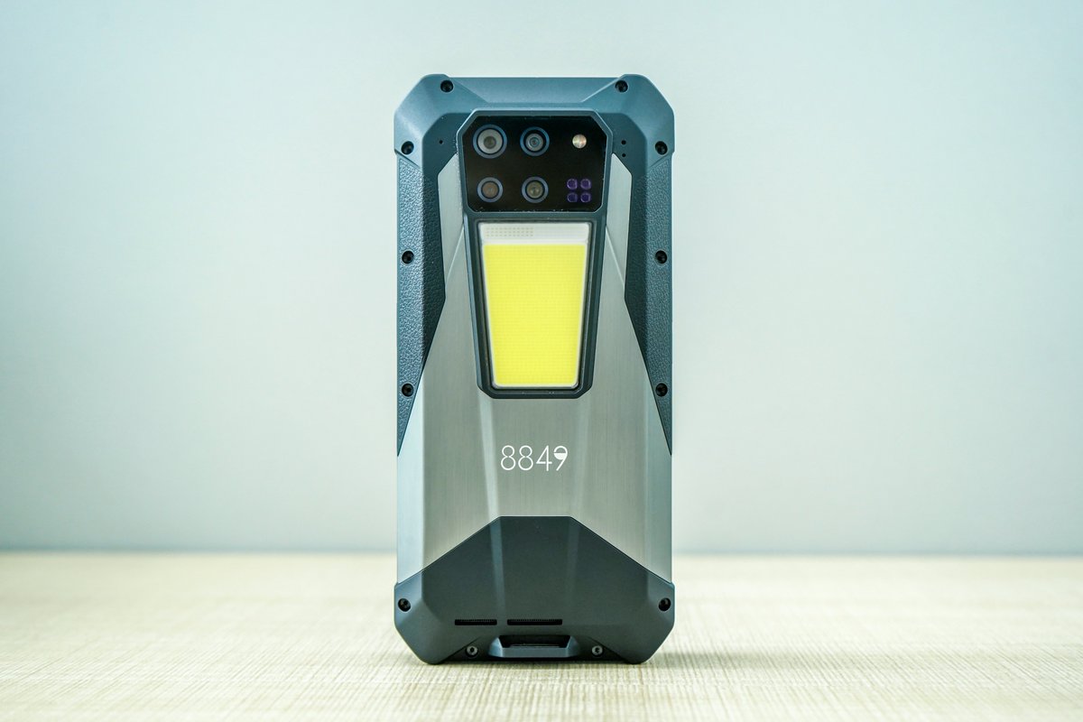 8849_tech's tweet image. Desempaquetado del Tank 3 Pro: ¡un teléfono de cine de bolsillo!
Mercadolibre 🛒bit.ly/4nKnxUR
✅Código de 20 $: 8849DS ​​👉s.click.aliexpress.com/e/_okZePgz
#tank3pro #ruggedphone #projectorphone #unboxing #beast #gadget #outdoorgear