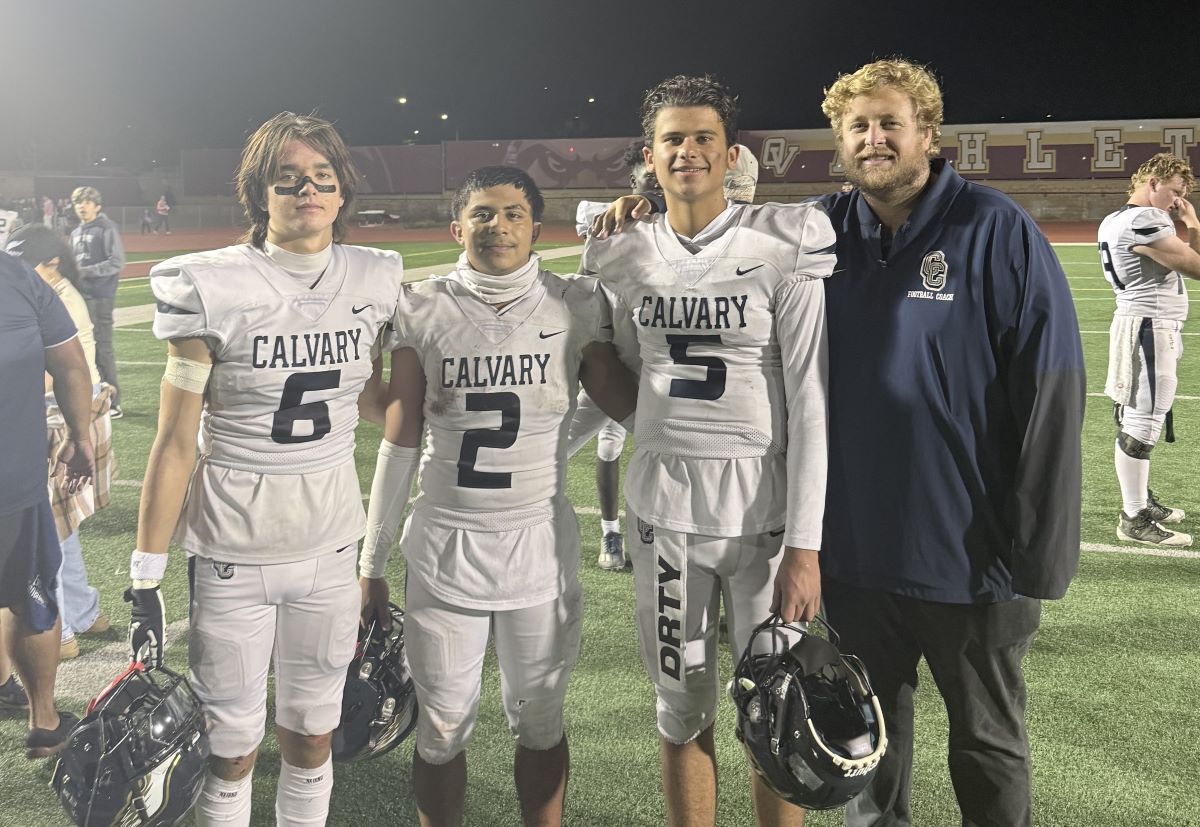 OC Sports Zone (@ocsportszone) on Twitter photo Calvary Chapel takes control of Sigma League race with victory over Ocean View
PHOTO: Jacob Ramos, For OC Sports Zone
CLICK LINK:
ocsportszone.com/calvary-chapel… <a href="/OCSportsZone/">OC Sports Zone</a> <a href="/JAC0BRAM0S/">Jacob Ramos</a> <a href="/CoachJackMac/">Coach Jack</a> <a href="/CoachDHernandez/">Coach Daniel Hernandez</a> <a href="/OVSeahawkFB/">Ocean View Football</a> <a href="/FernandoMDonado/">Fernando M. Donado</a> <a href="/thebaus/">markbausman</a> <a href="/TimBurtIrvine/">Tim Burt</a> Calvary Chapel takes control of Sigma League race with victory over Ocean View
PHOTO: Jacob Ramos, For OC Sports Zone
CLICK LINK:
ocsportszone.com/calvary-chapel… <a href="/OCSportsZone/">OC Sports Zone</a> <a href="/JAC0BRAM0S/">Jacob Ramos</a> <a href="/CoachJackMac/">Coach Jack</a> <a href="/CoachDHernandez/">Coach Daniel Hernandez</a> <a href="/OVSeahawkFB/">Ocean View Football</a> <a href="/FernandoMDonado/">Fernando M. Donado</a> <a href="/thebaus/">markbausman</a> <a href="/TimBurtIrvine/">Tim Burt</a>