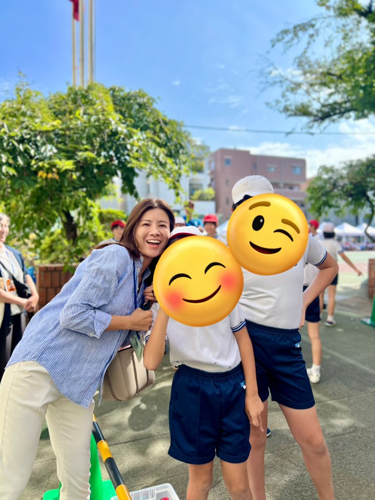 お兄ちゃんは小学生最後の運動会でした。
去年は選挙で見れなかったので、
今年は子供達の頑張る姿をしっかり見届けられて
うれしかったです。
ほんと、大きくなったなぁ。