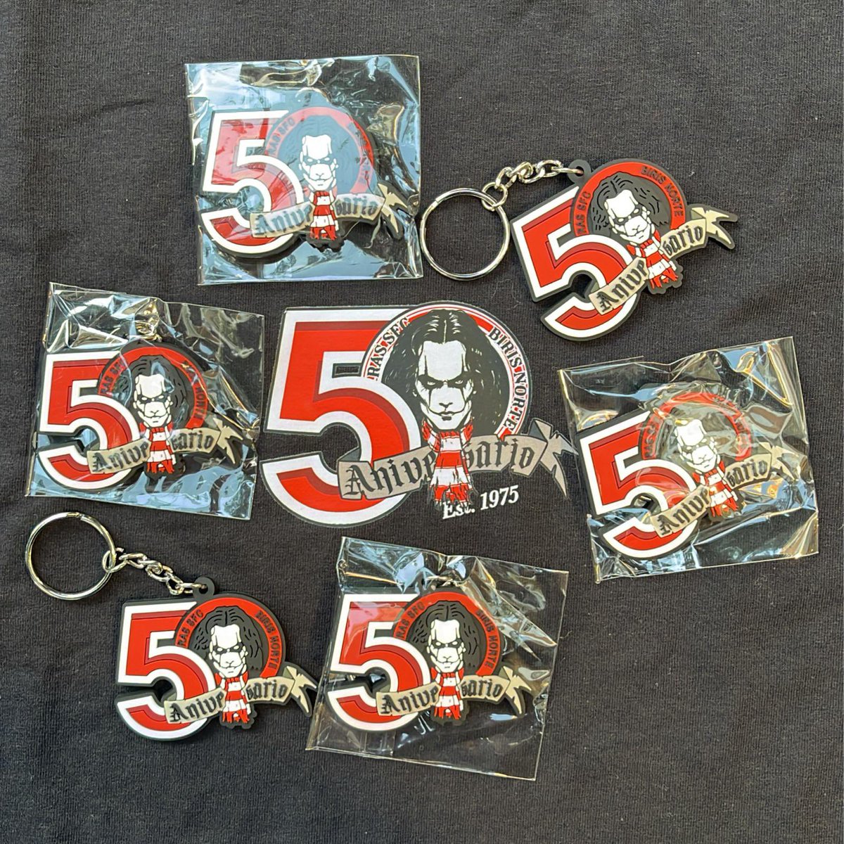 ¡Disponible hoy en nuestro puesto de material!

Precio 3€ la unidad.

#50AñosTrasTuEscudo