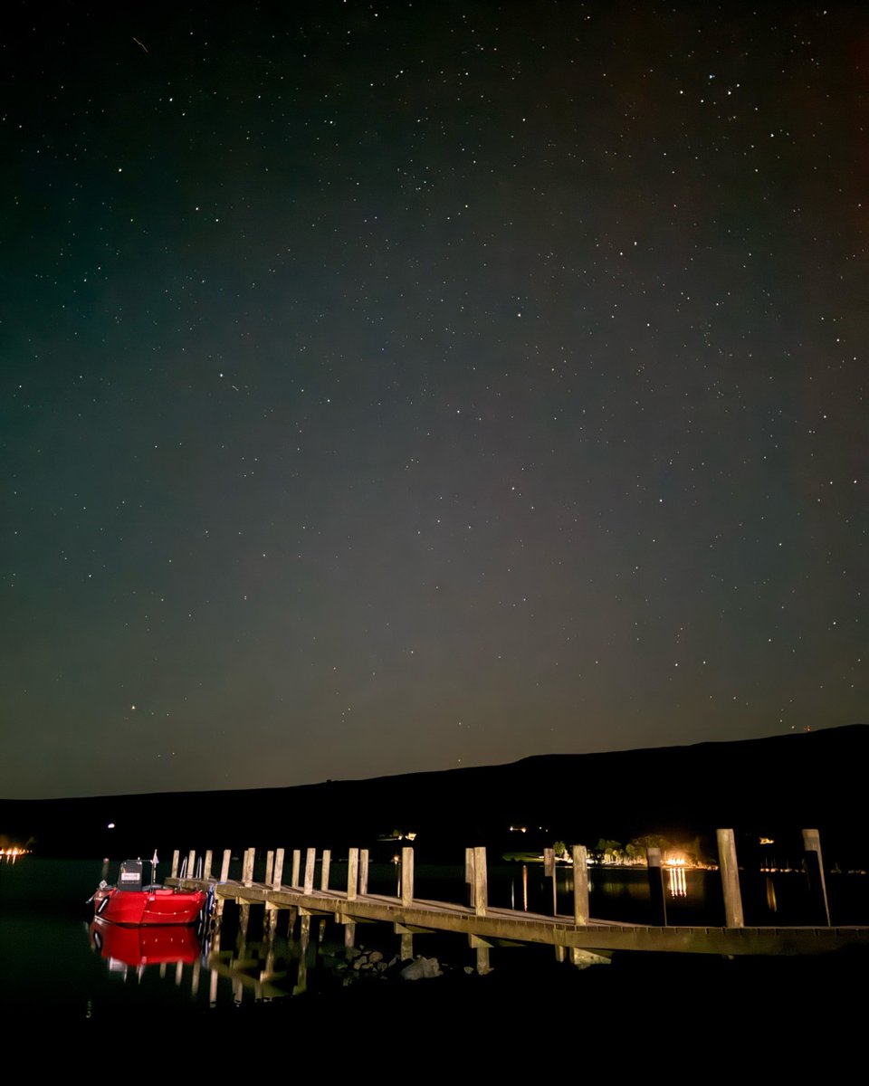Stargazing night swims ✨
As the nights draw in, set sights on the skies on one of our stargazing night swims. Lead by open water swim expert, Colin Hill, drift across the lakes surface during Cumbria's Dark Skies Festival.
Book online: bit.ly/41bY8u6