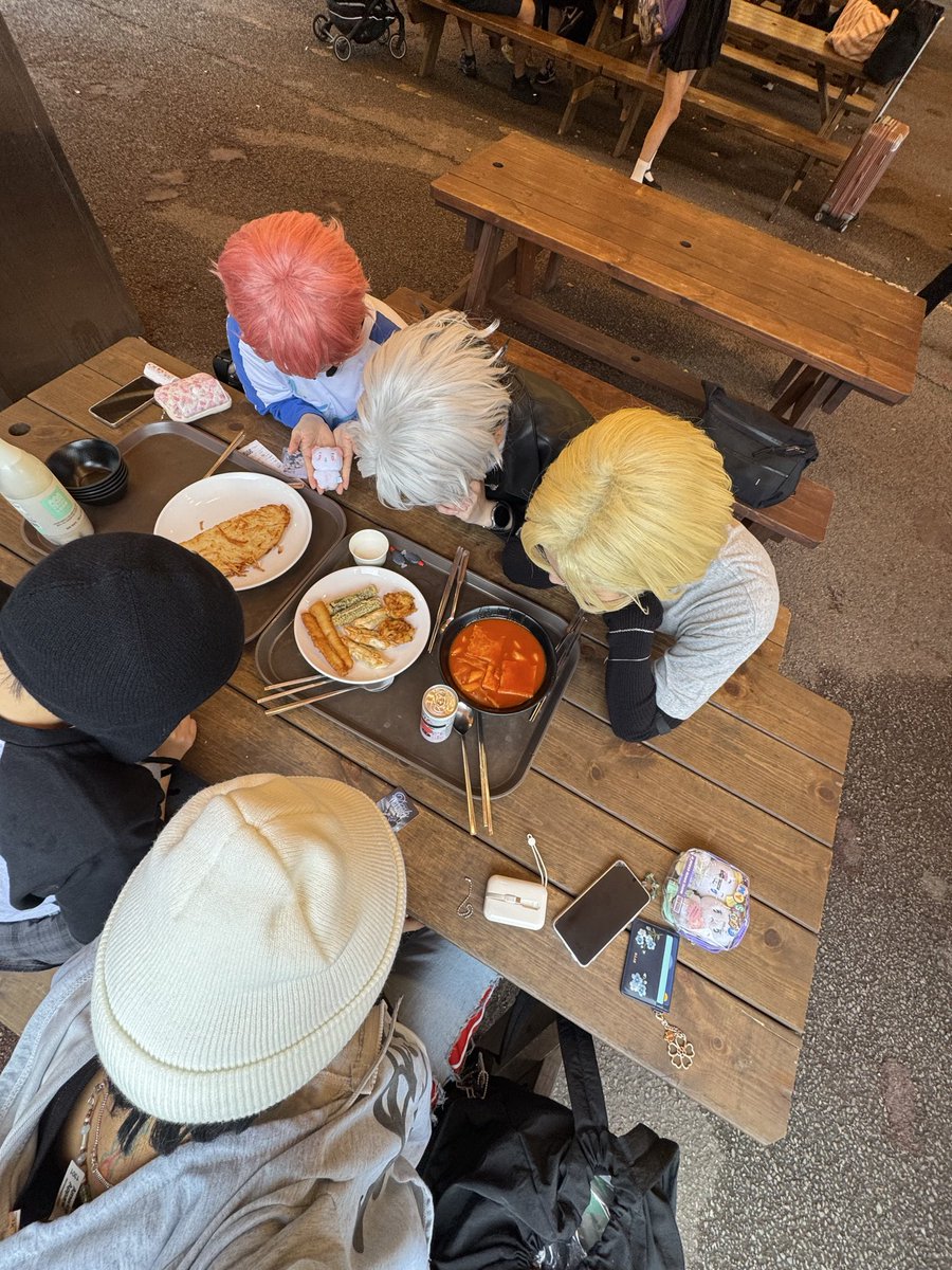 코페는 역시 막걸리죠

💙<a href="/_muyeon/">10코페 토 ✨️무연✨️</a> 
💜 <a href="/S2P_COS/">송실 ✨</a> 
💗<a href="/rniiiming_C/">트친소나온 밍</a> 
❤️ <a href="/SSapa0113/">SAPA</a> 
🖤 <a href="/Cos_winn/">코페 양일 🐈‍⬛ Swin</a>