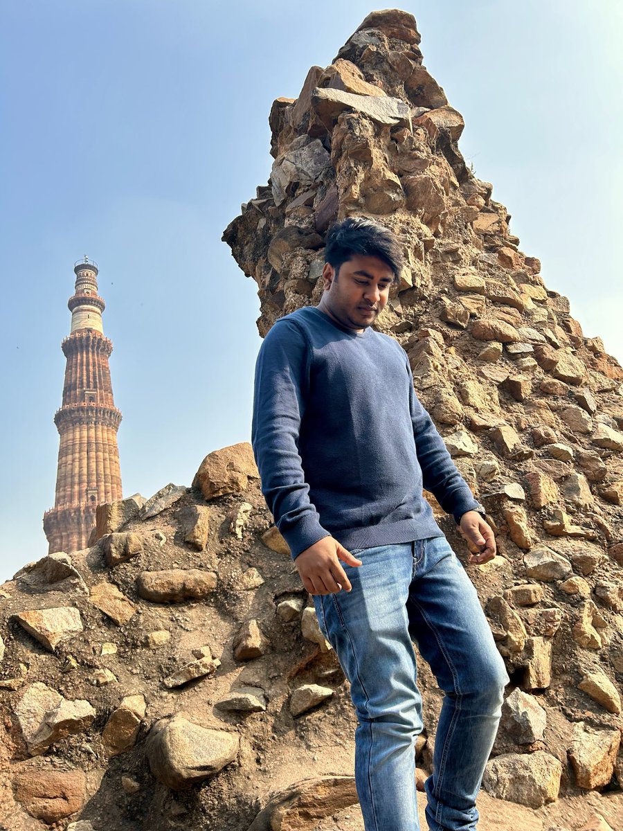 i_BapoN's tweet image. Capturing the beauty of Qutub Minar through my lens 👀 
#QutubMinar #HistoricalArchitecture