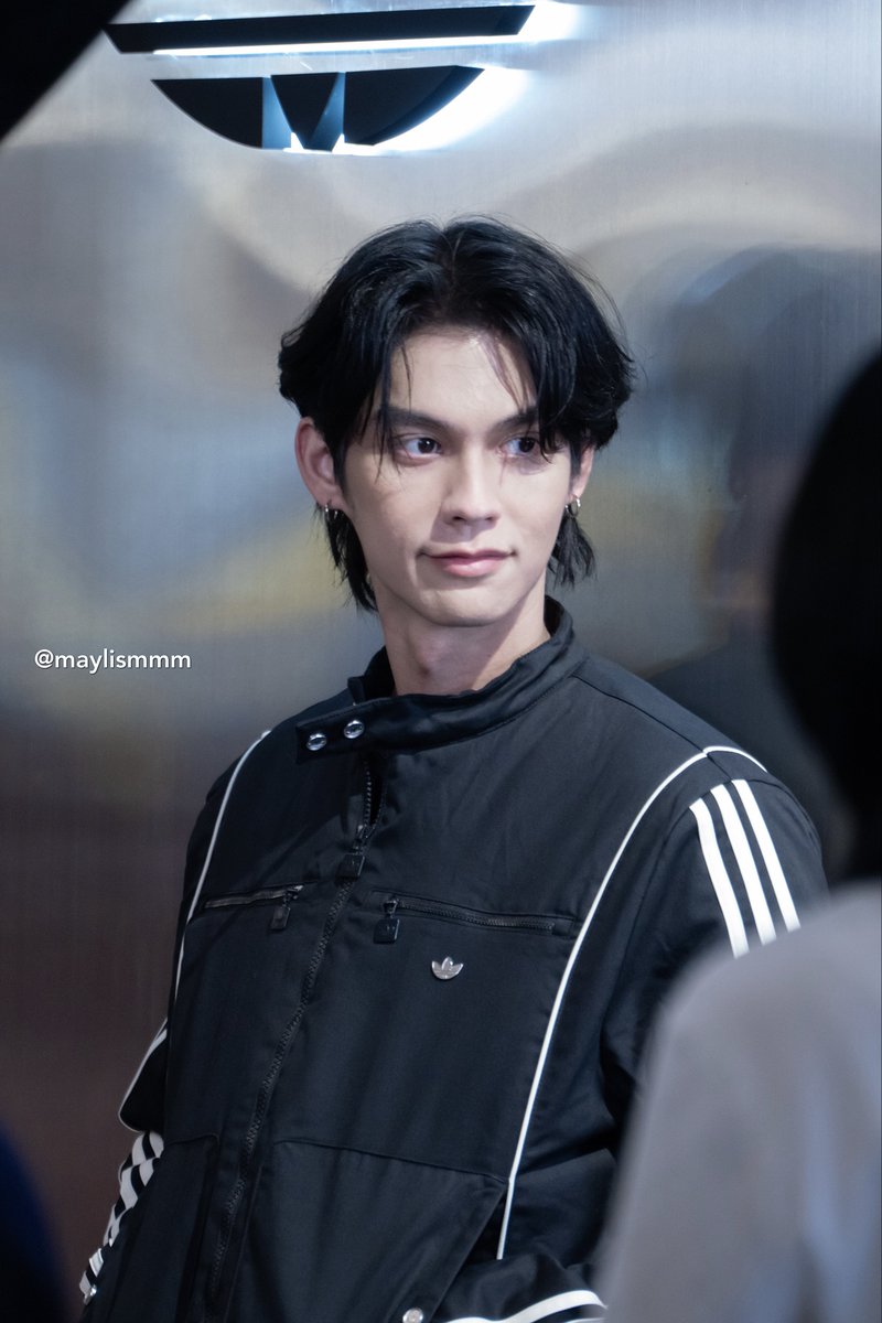 maylismmm's tweet photo. Handsome❤️
 
BRIGHT With adidas Style 
#adidasxBRIGHT
#adidasOriginals
#bbrightvc @bbrightvc https://t.co/AkpGzEb3Xz