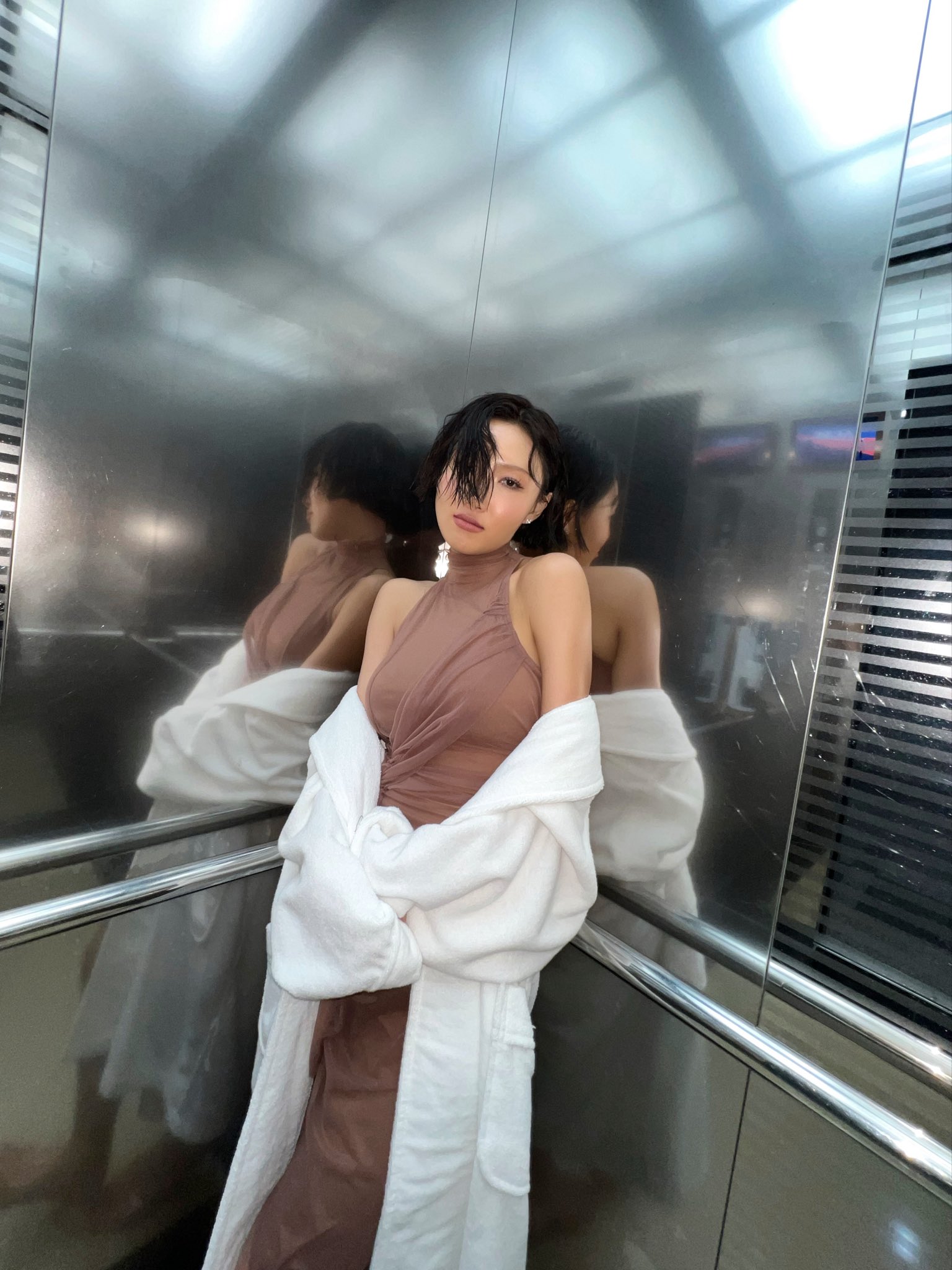 G3hq9zxWQAA7kMS?format=jpg&name=large