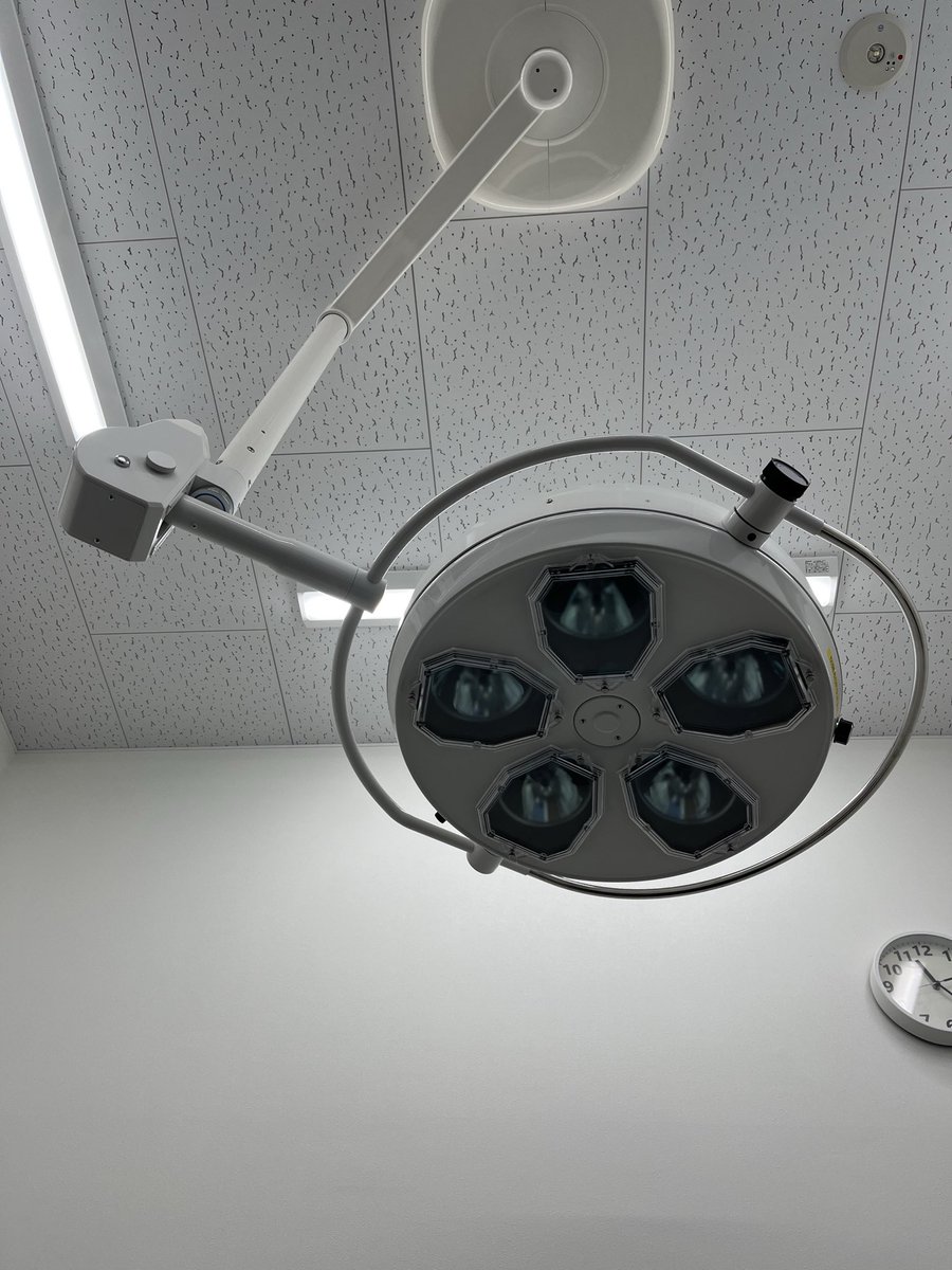 今日は顎にボトックスした。
見た目改善やってくよー