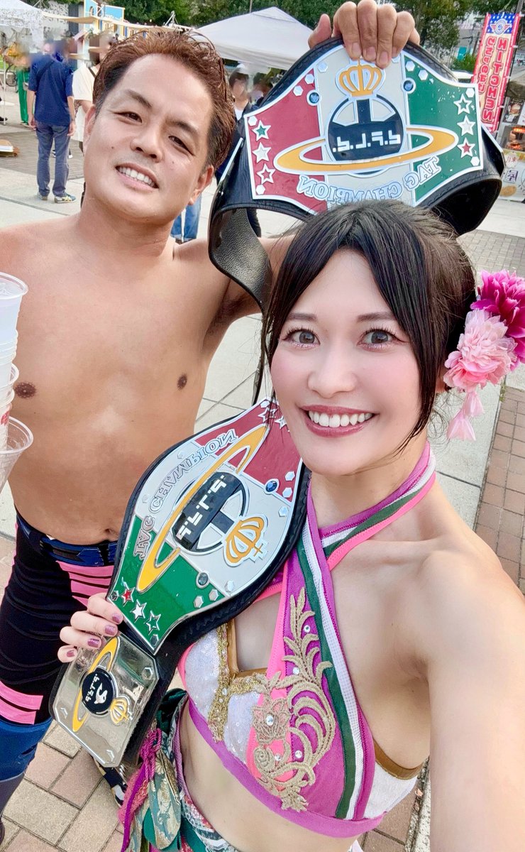 【BIG NEWS‼️】

タイトルマッチ
まさかの枚方兄さん＆谷もも
#モモヒラタコバ が勝ったぞーー！

DFLD男女混合タッグ王者になりました👑

関西からベルト奪取🔥
東京のみんなにもこの熱、届けーーー！！！

#PUREJ
#枚方プロレスまつり2025
#枚方まつり