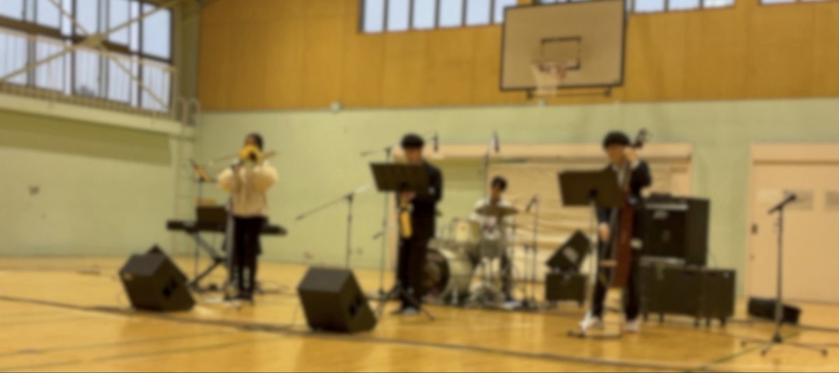 秋田大学ジャズ研究会 tweet media