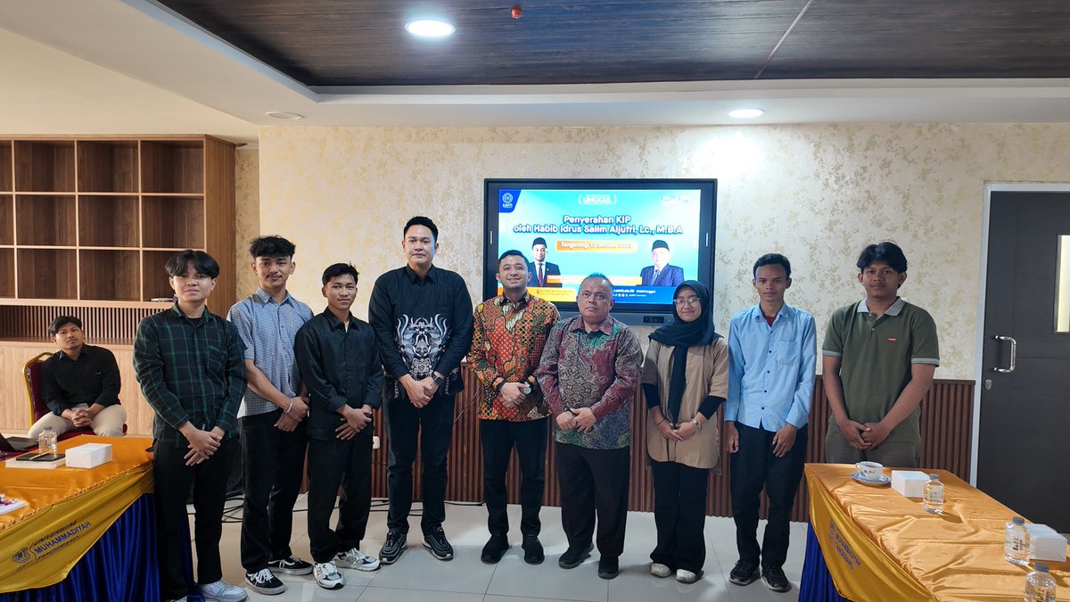 Tweet media one